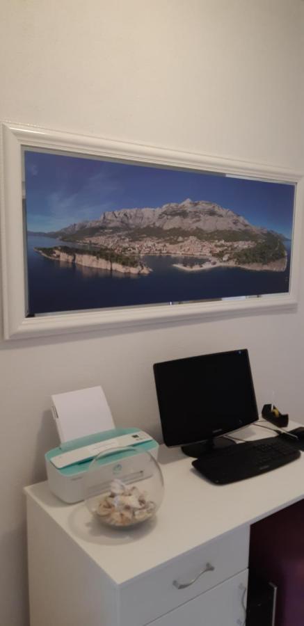 Ivana Apartments Makarska Bagian luar foto