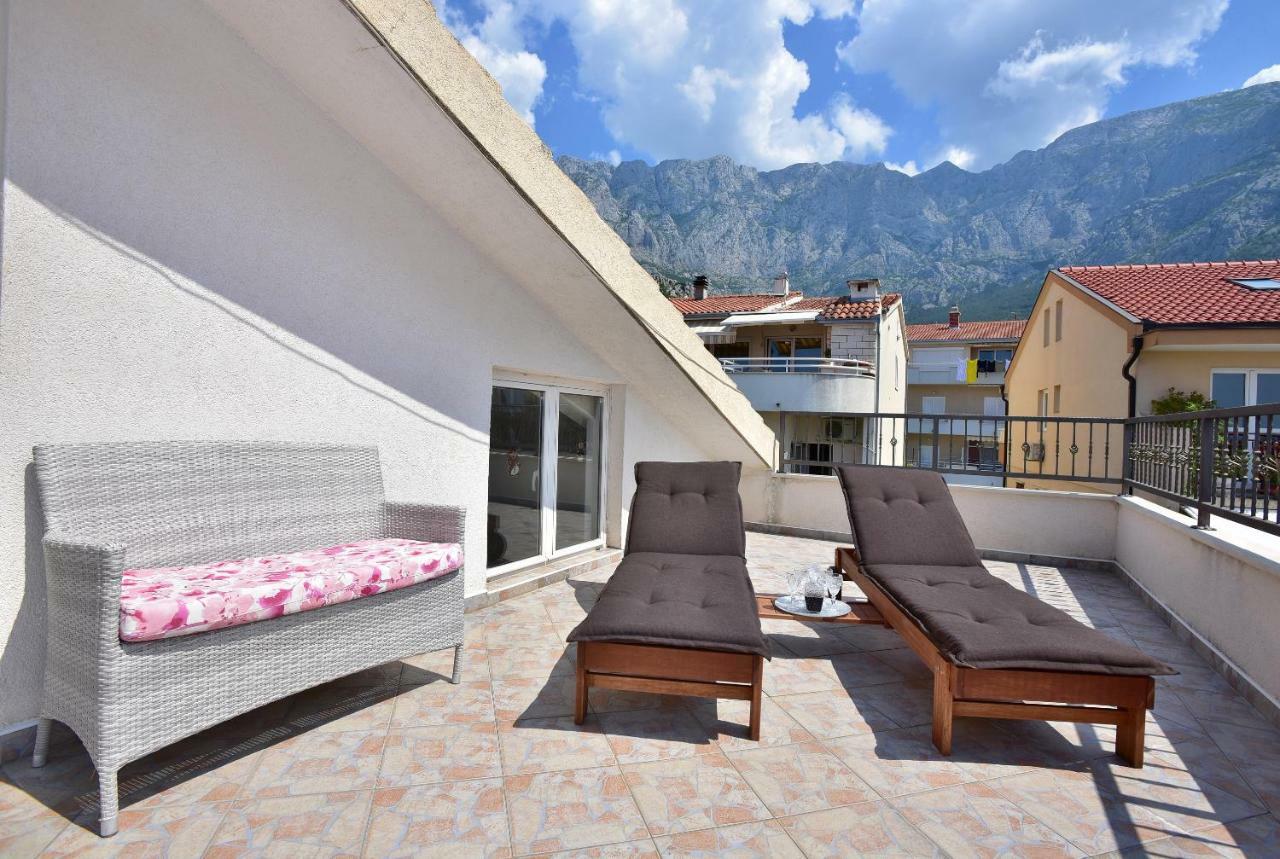 Ivana Apartments Makarska Bagian luar foto