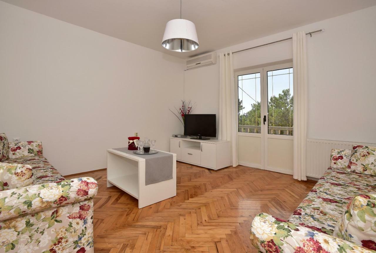 Ivana Apartments Makarska Bagian luar foto